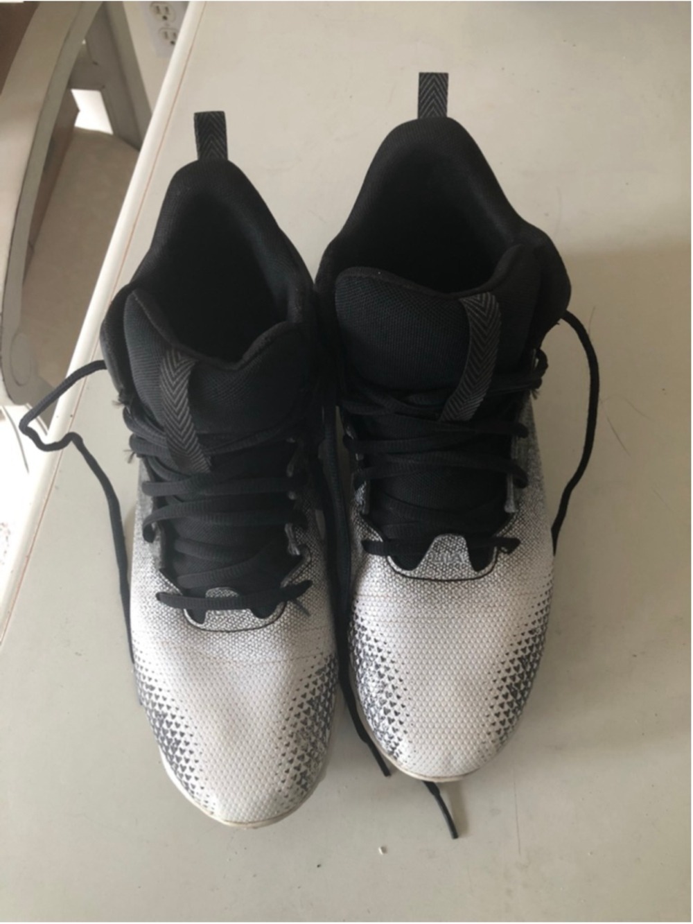 Size 8 Under Armour Spotlight Franchise 3.0 RM Rubber Molded Football Cleats